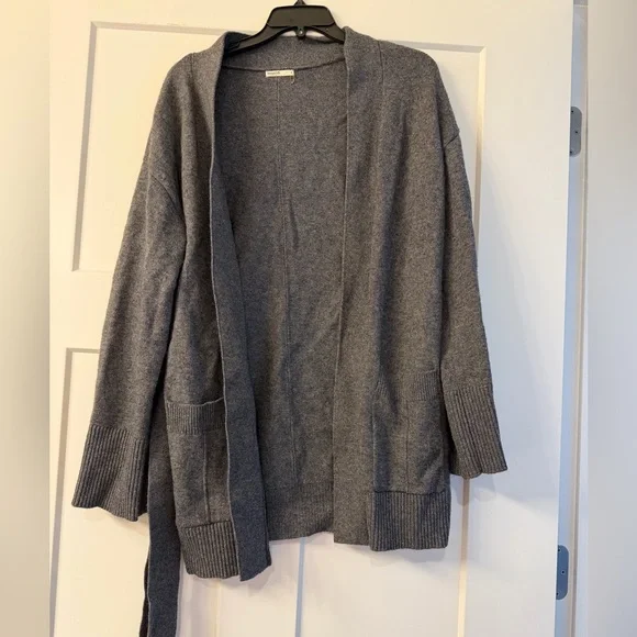 New House of CB Alaia Wrap Cardigan in color Grey Melange. - Picture 5 of 10